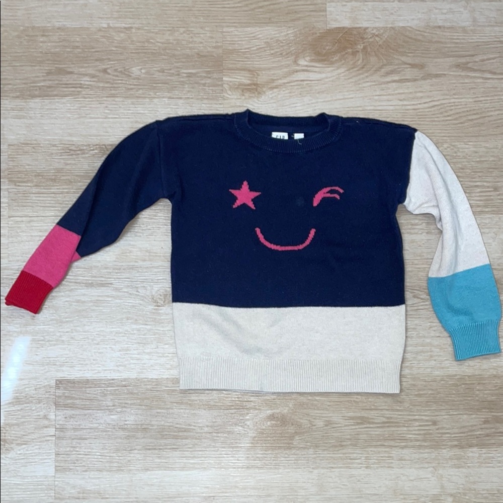 Gap Kids Smiley Wink Face Girl’s sz 6 Colorblock Sweater